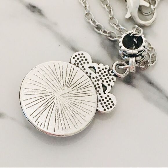 Iridescent Purple Green Mermaid Silver Tone Necklace NWT - Picture 7 of 7